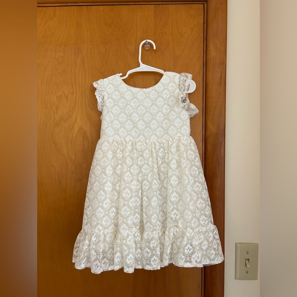 Elegant White Lace Kids Dress